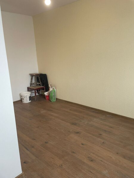 Berceni, Piata Resita,