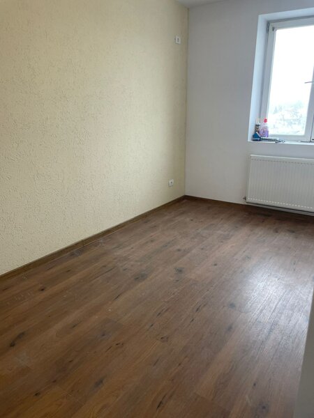 Berceni, Piata Resita,